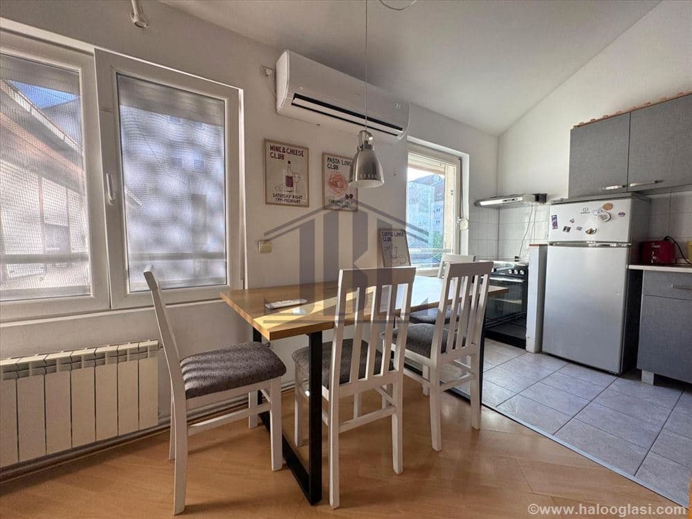 Second studio room